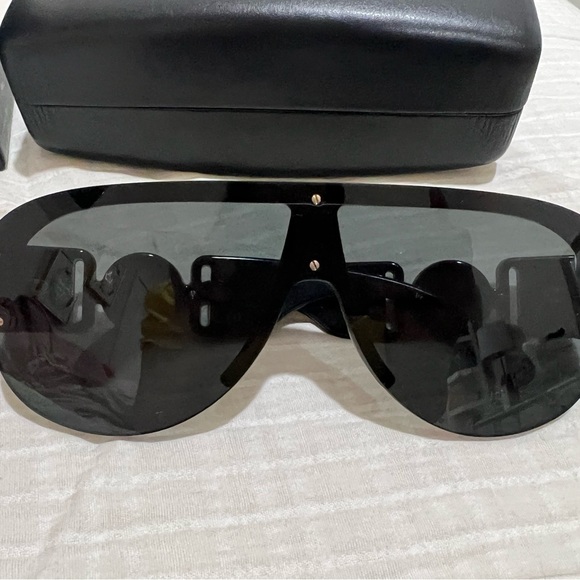 Versace sunglasses main image 4